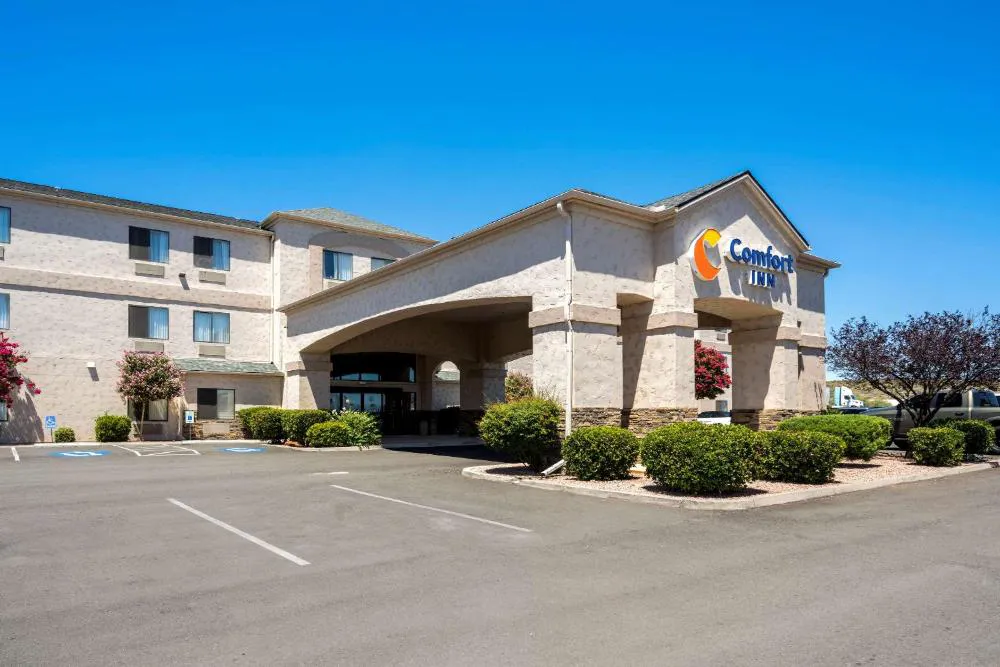 Comfort Inn Camp Verde I-17 hotel hero