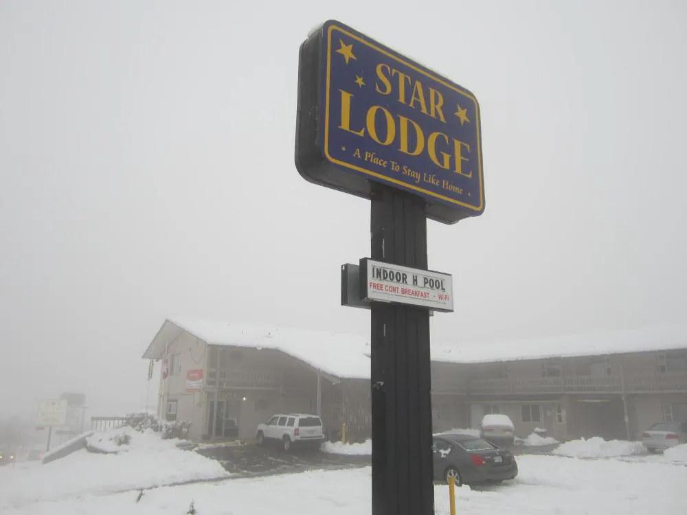 Star Lodge hotel hero