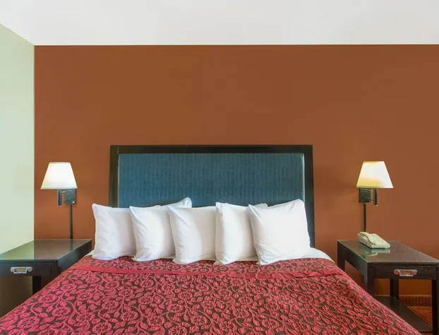 Days Inn by Wyndham Buckeye hotel detail image 2