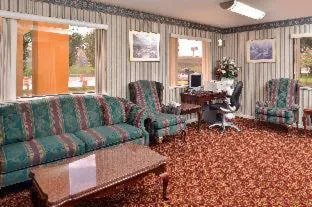 Americas Best Value Inn & Suites Houston Brookhollow NW hotel detail image 3