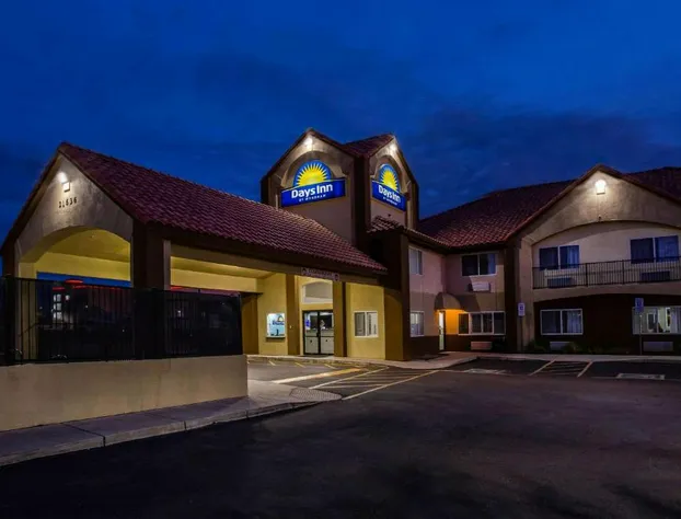 Days Inn by Wyndham Phoenix North hotel detail image 4