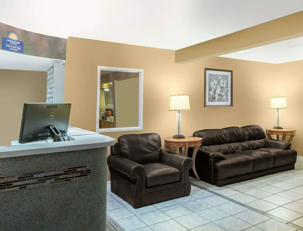 Days Inn by Wyndham Redwood City hotel detail image 3