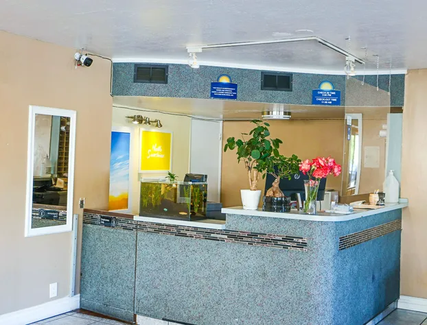 Days Inn by Wyndham Redwood City hotel detail image 4