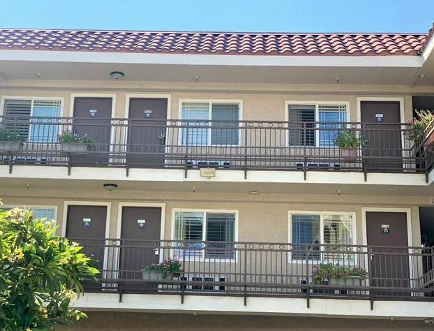 Days Inn by Wyndham Alhambra CA hotel detail image 4