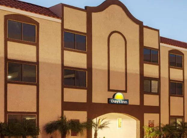 Days Inn by Wyndham Alhambra CA hotel detail image 2