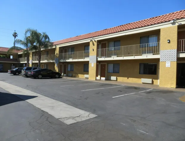 Riverside Inn & Suites hotel detail image 4