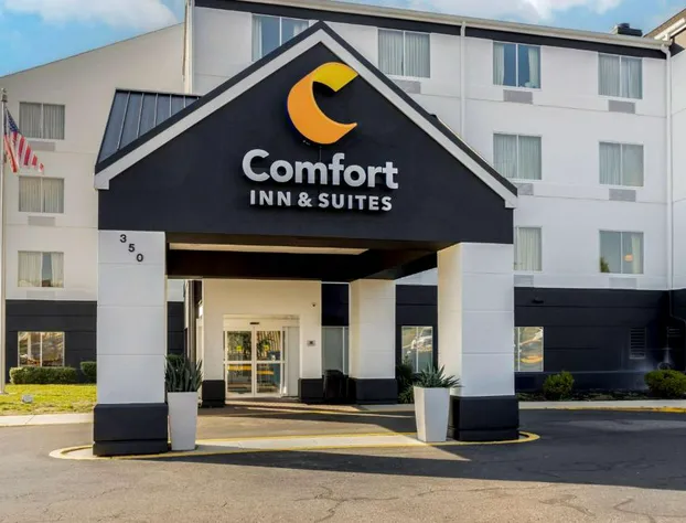 Comfort Inn & Suites Mt. Laurel-Philadelphia hotel detail image 1