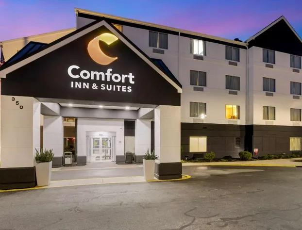 Comfort Inn & Suites Mt. Laurel-Philadelphia hotel detail image 2