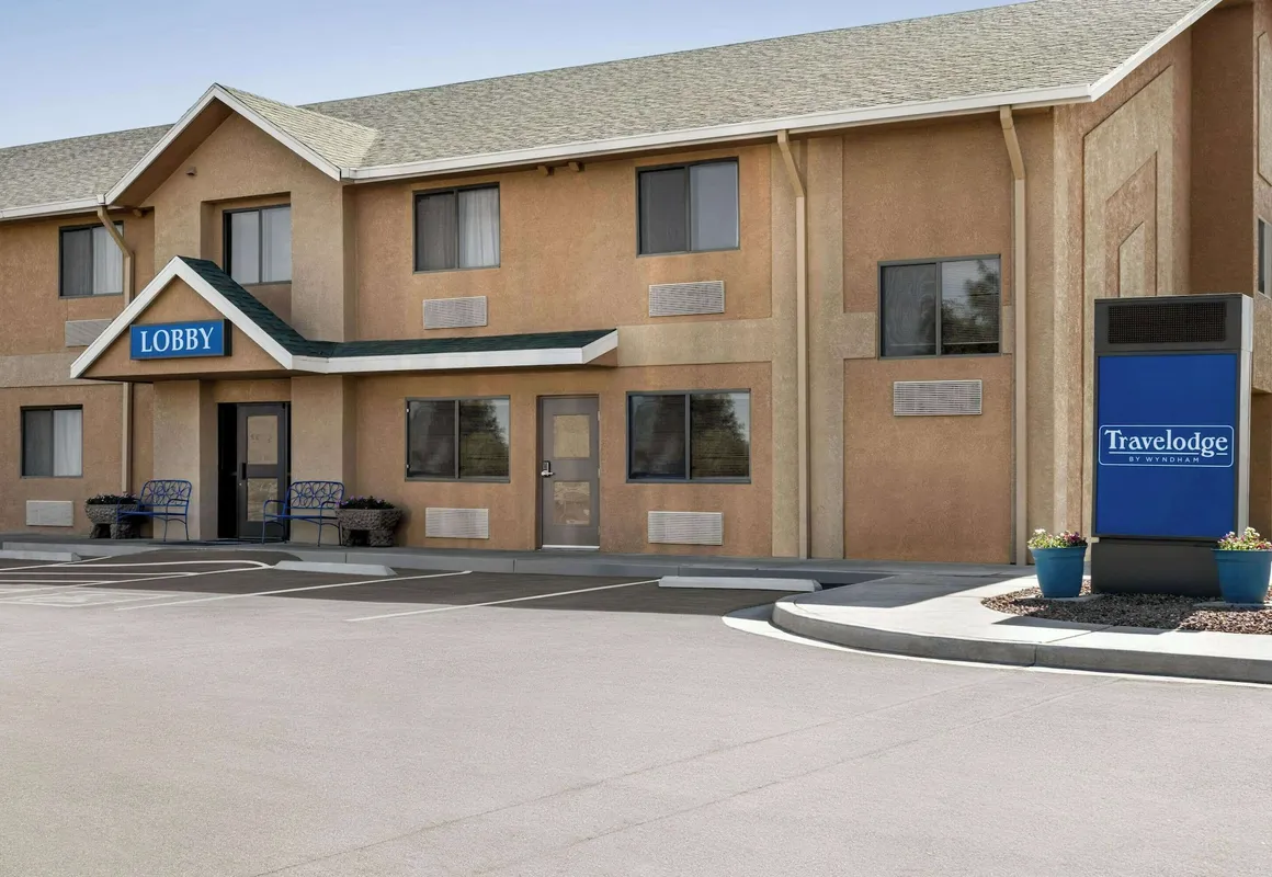 Travelodge by Wyndham Yuma hotel hero