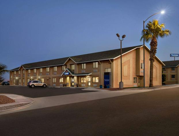 Travelodge by Wyndham Yuma hotel detail image 1