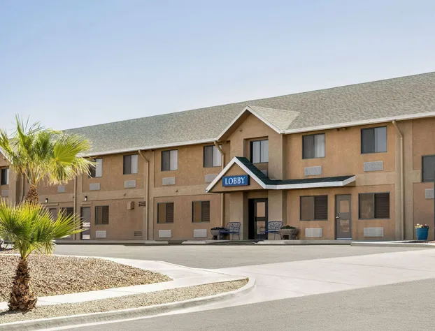 Travelodge by Wyndham Yuma hotel detail image 3