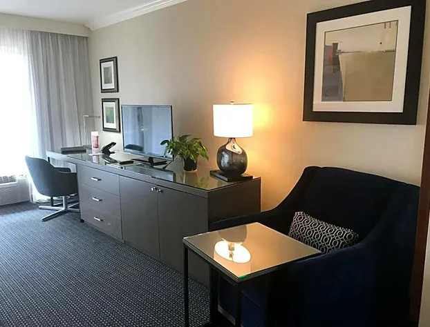 West Beach Inn, a Coast Hotel hotel detail image 2