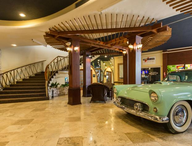 Thunderbird Hotel hotel detail image 4
