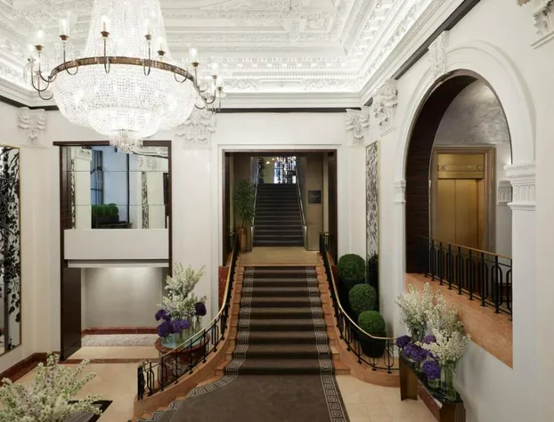 The Peninsula New York hotel detail image 3