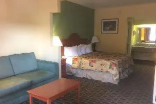 Super 8 by Wyndham Nashville Near Downtown / I-40 hotel detail image 4