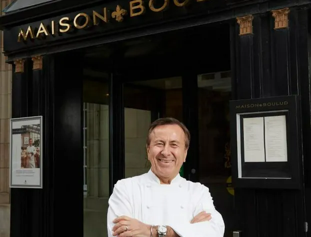 The Ritz-Carlton, Montréal hotel detail image 2