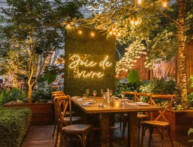 The Ritz-Carlton, Montréal hotel detail image 3