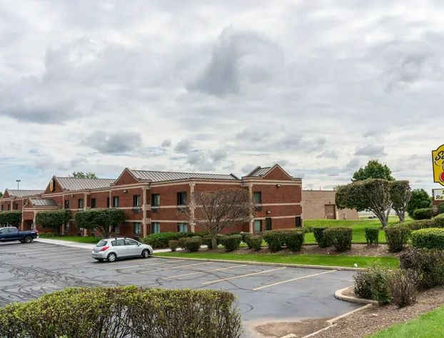 Super 8 by Wyndham Elgin hotel detail image 1