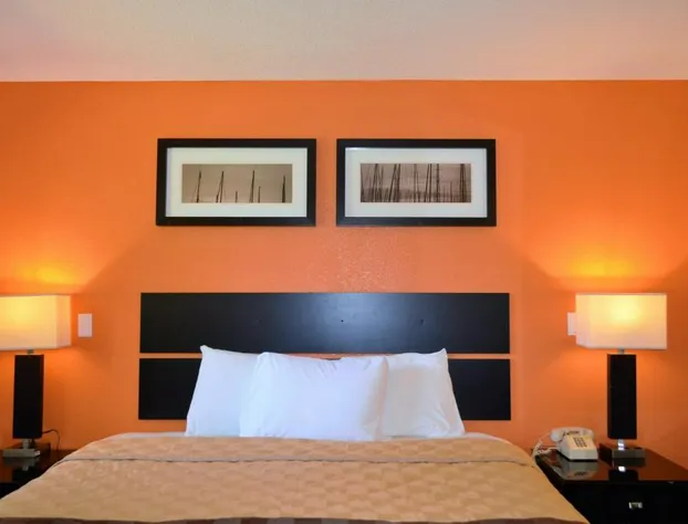 Enfield Inn hotel detail image 4