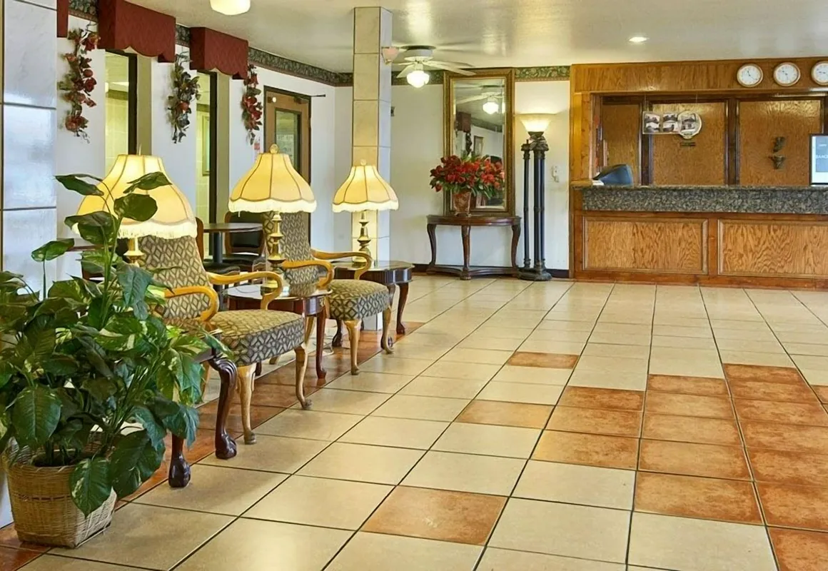 Merryton Inn hotel hero