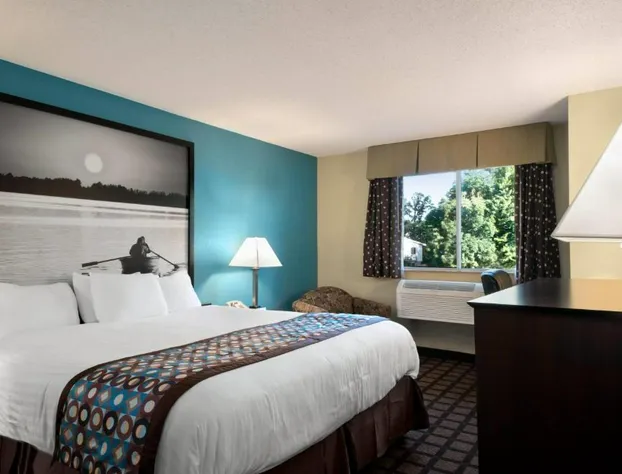 Fairview Inn & Suites Whitewater hotel detail image 4