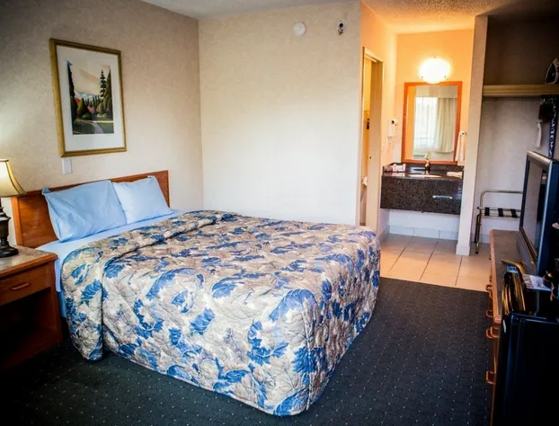 Langley Hwy Hotel hotel detail image 1