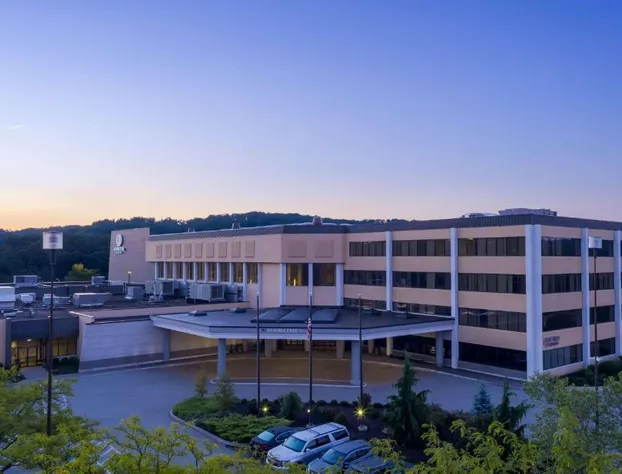DoubleTree by Hilton Pittsburgh - Cranberry hotel detail image 1