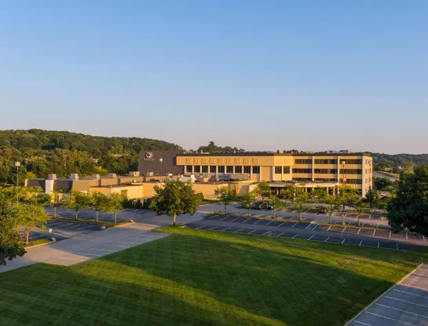 DoubleTree by Hilton Pittsburgh - Cranberry hotel detail image 3