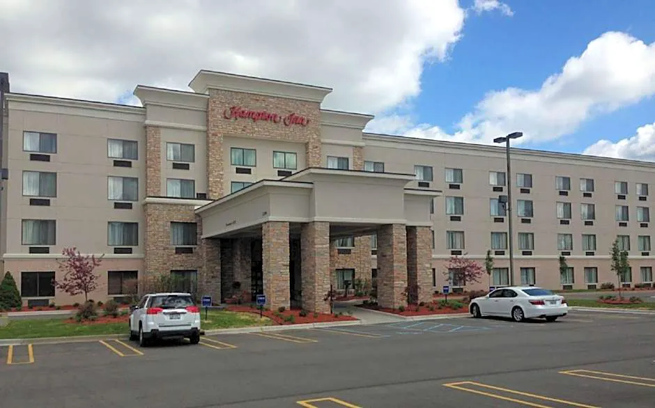 Hampton Inn Detroit/Auburn Hills South hotel hero