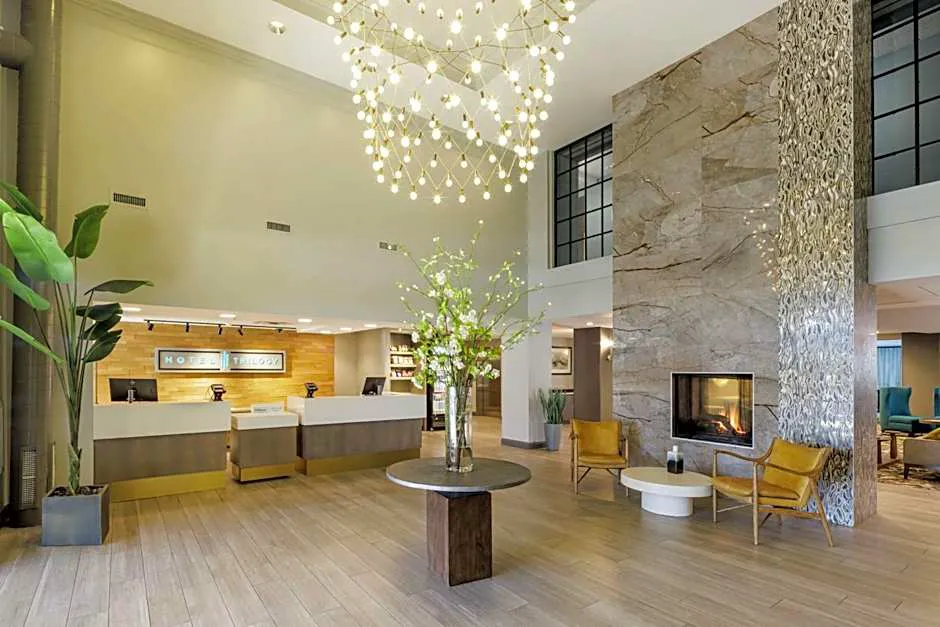 Hotel Trilogy Albany Airport, Tapestry Collection by Hilton hotel hero