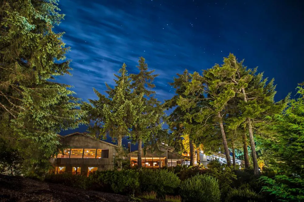 Salishan Coastal Lodge hotel hero