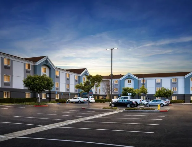 Sonesta Simply Suites Irvine East Foothill hotel detail image 3