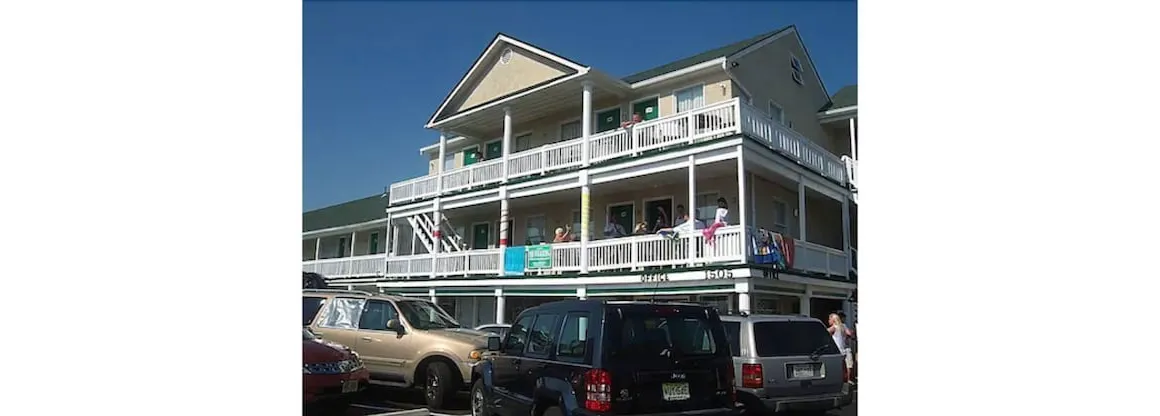 Desert Palm Inn Motel hotel hero