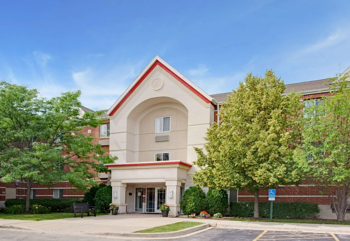 MainStay Suites Chicago Schaumburg hotel hero