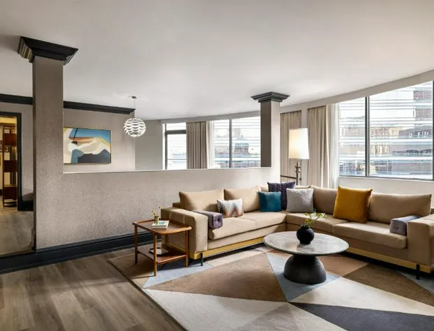 The American Hotel Atlanta Downtown - a DoubleTree by Hilton hotel detail image 3