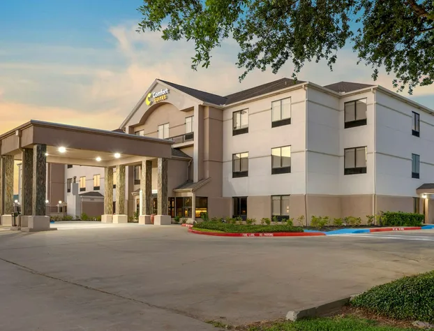 Comfort Suites La Porte - Baytown hotel detail image 1