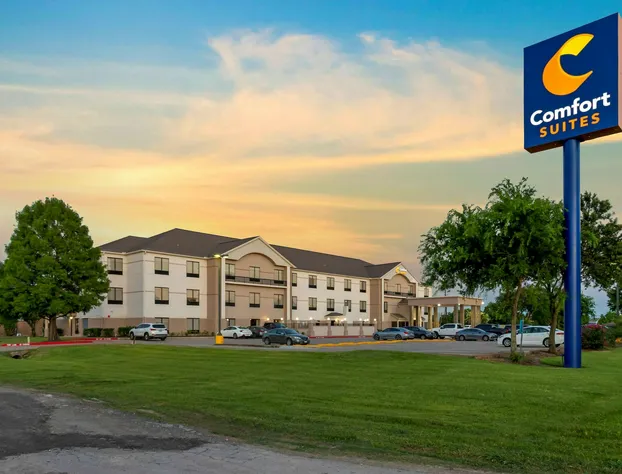 Comfort Suites La Porte - Baytown hotel detail image 2