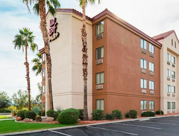 Red Roof Inn PLUS+ Phoenix West hotel detail image 3