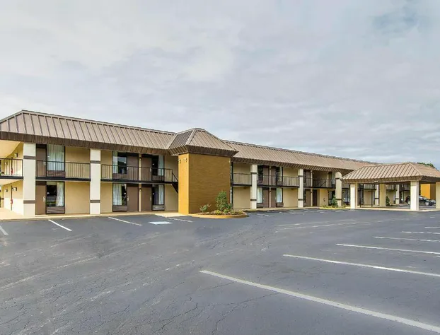 Quality Inn Forest City hotel detail image 2