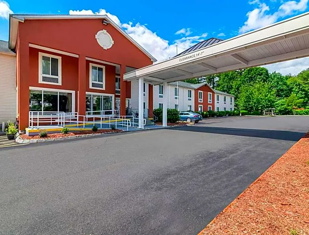 Quality Inn Merrimack - Nashua hotel detail image 1