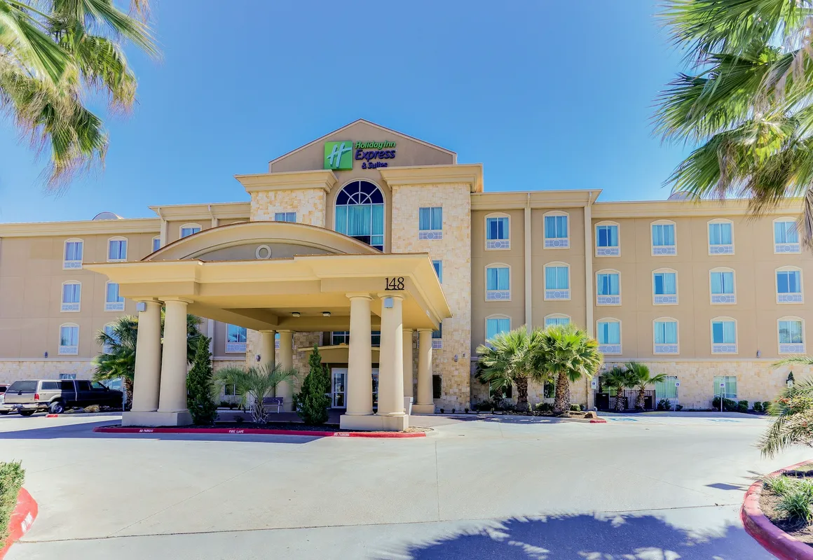 Holiday Inn Express Hotel & Suites Huntsville by IHG hotel hero