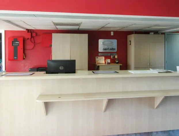 Econo Lodge Paducah West I-24 hotel detail image 3