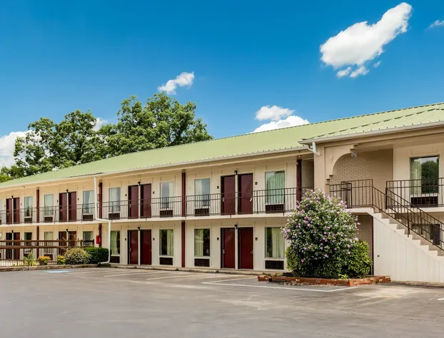 Red Roof Inn Monteagle - I-24 hotel detail image 2