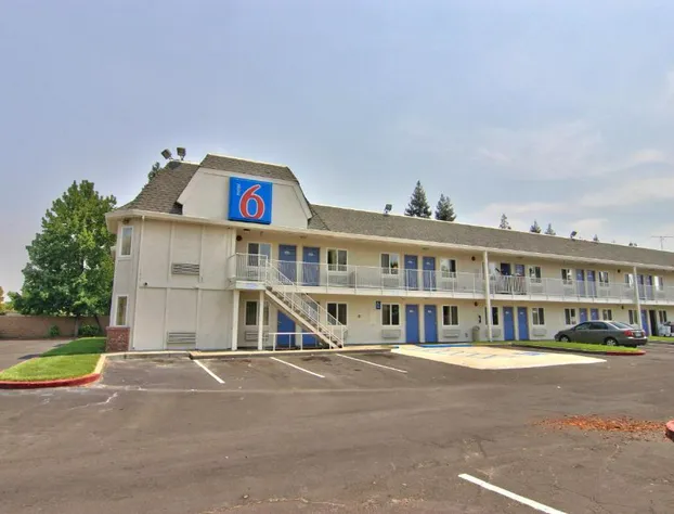 Motel 6 Sacramento, CA - South Sacramento & Elk Grove hotel detail image 1