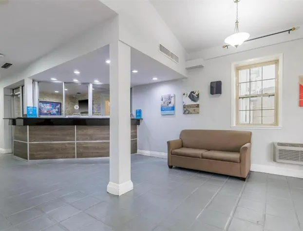 Motel 6 Dallas, TX – Downtown hotel detail image 4