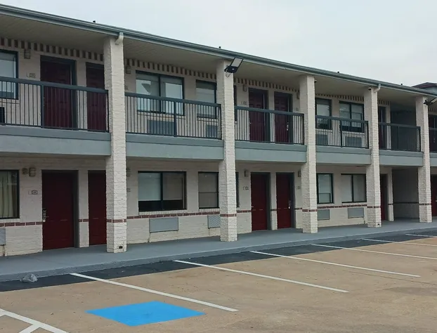 Red Roof Inn Stafford, TX hotel detail image 3