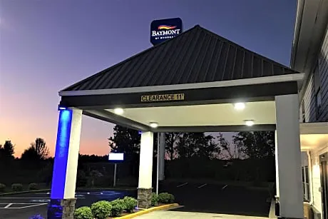 Baymont by Wyndham Adairsville hotel hero