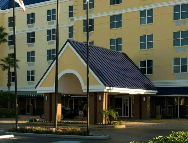 Fairfield Inn & Suites Orlando Lake Buena Vista hotel detail image 1