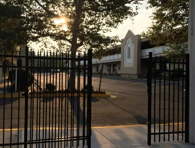 Hotel Pentagon hotel detail image 3