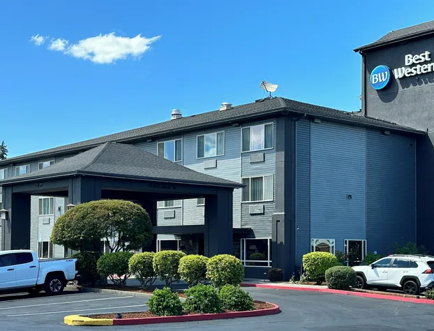 Best Western Cascade Inn & Suites hotel detail image 1